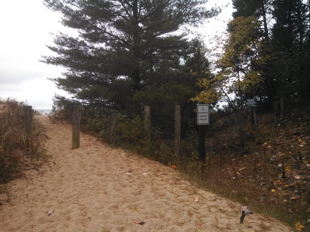 01_michiganshoresbeach_1.jpg