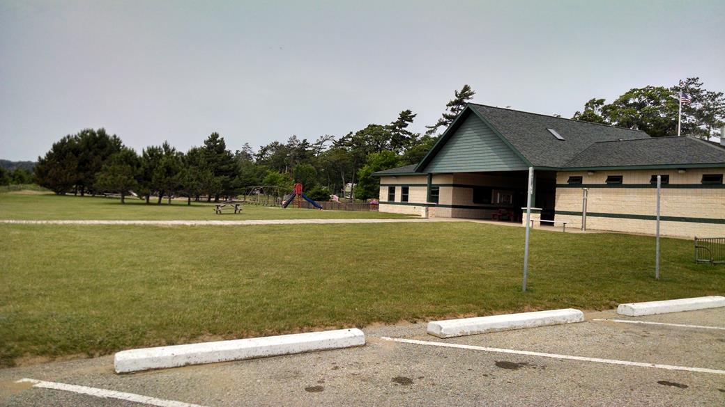 255_vanclevepark_3.jpg