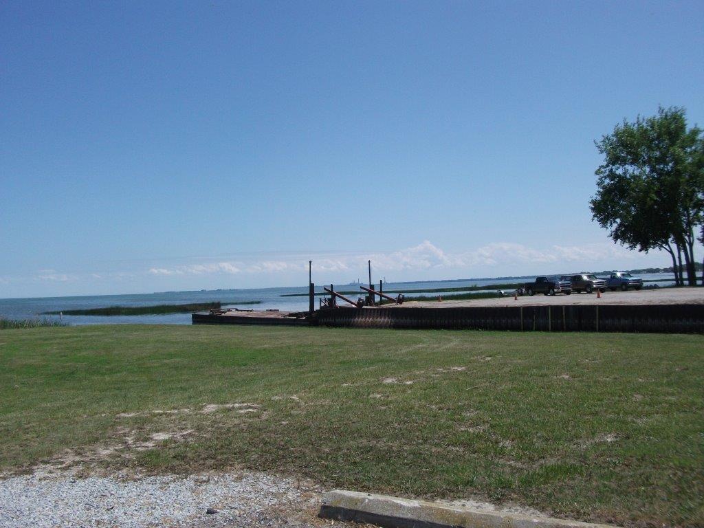270_linwood_beach_marina.jpg