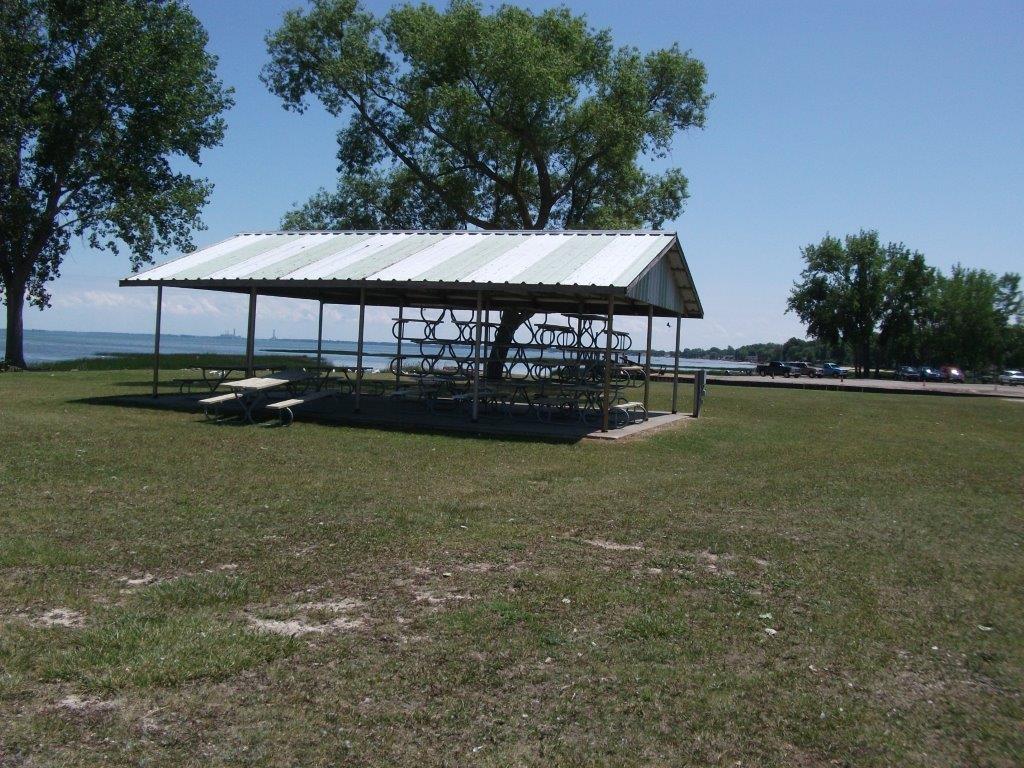 274_linwood_beach_marina.jpg