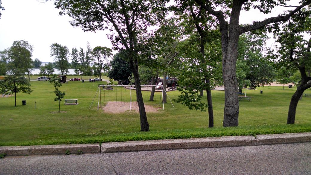 275_ludingtonpark_3_2.jpg