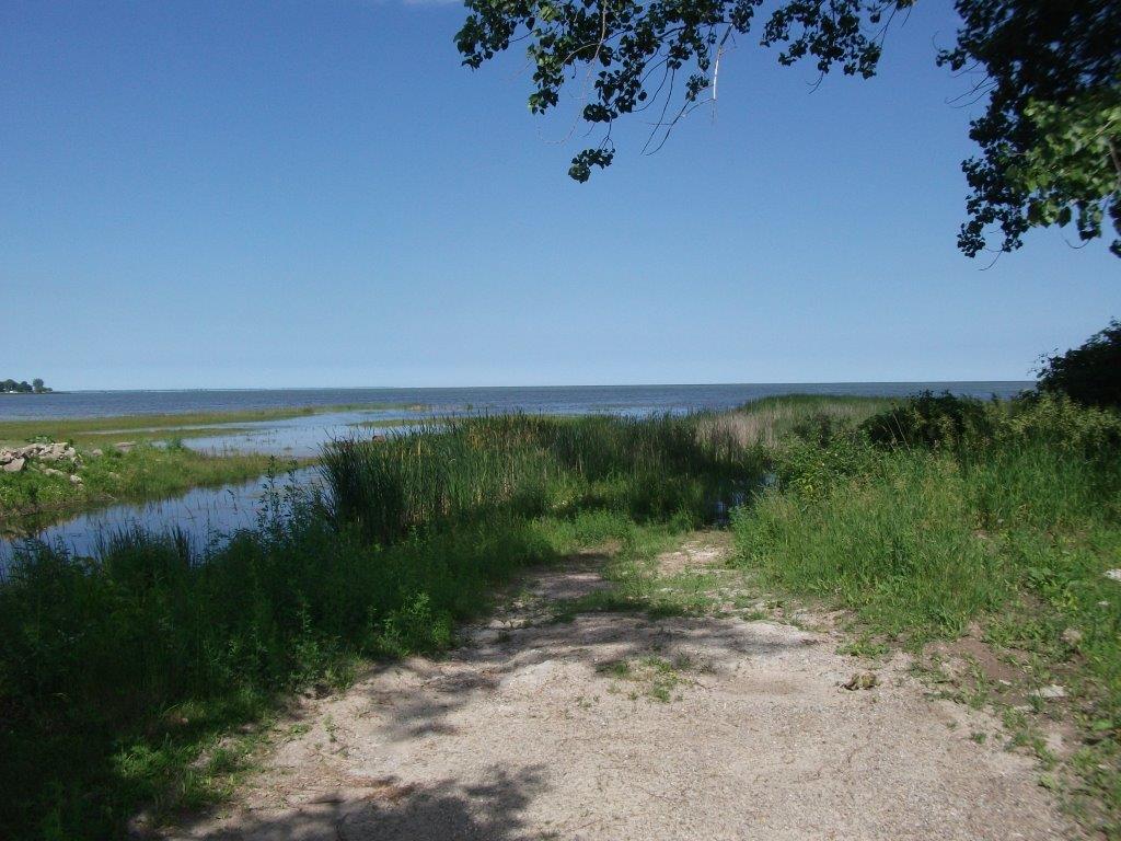 340_bay_arenac_co_line_road_end.jpg