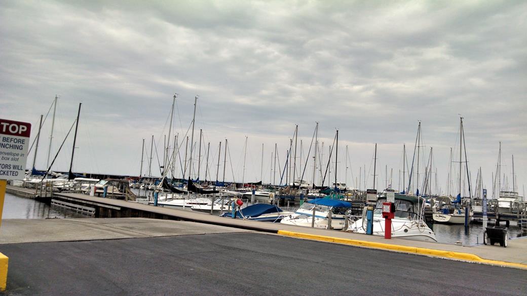 44_greatlakesmarina_2.jpg