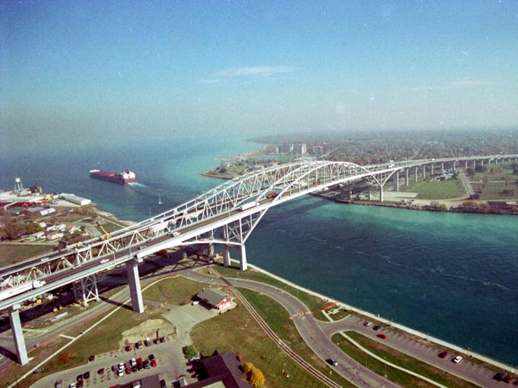 Blue Water Bridges International Crossing