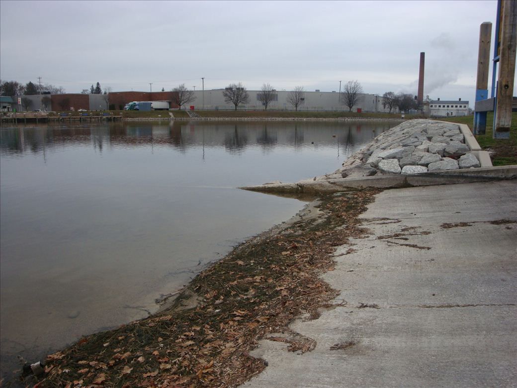 cheboygan_lock_dnr_14.jpg