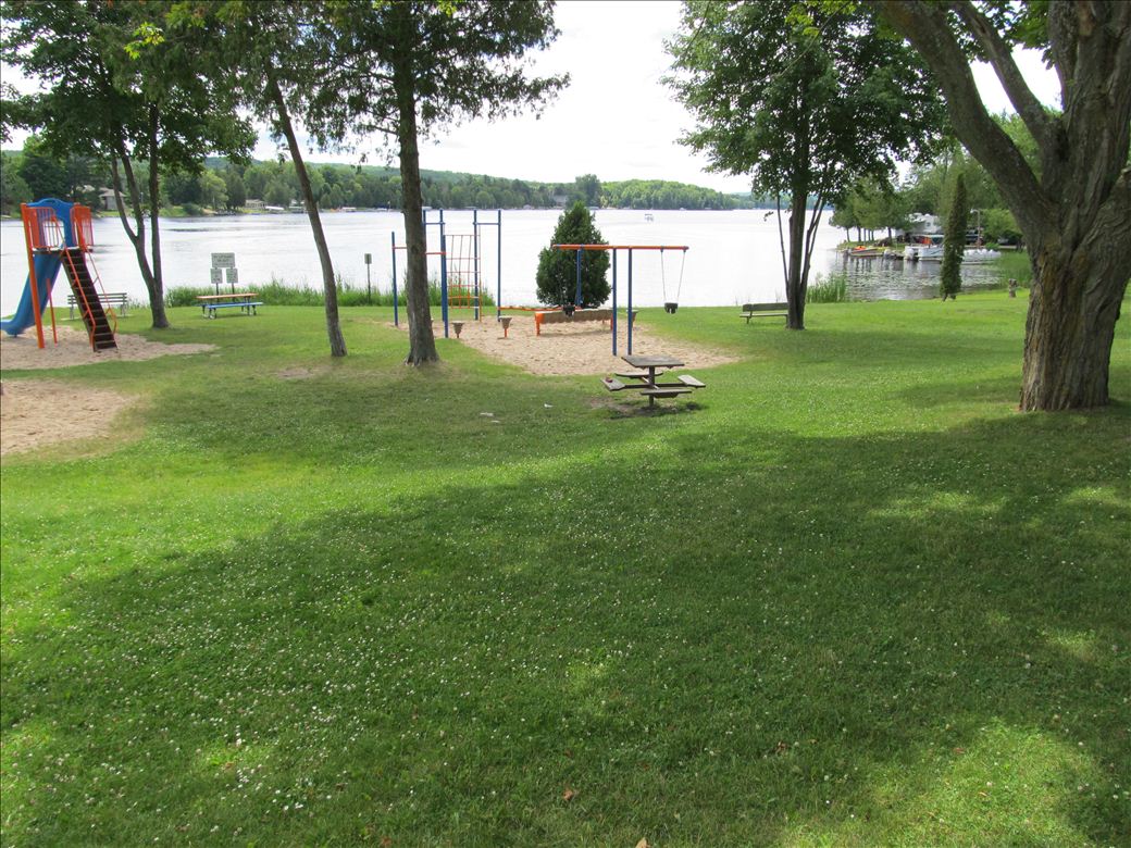 col_water_trails_25.jpg