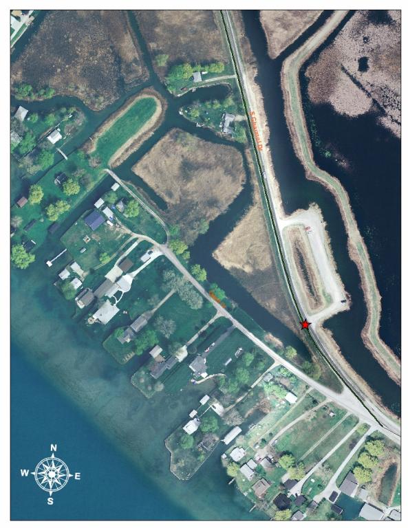 Take canals across the street from the parking lot to access the South Channel