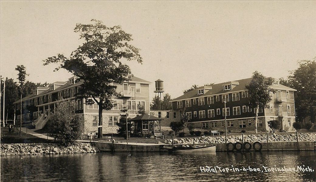 Hotel Topinabee