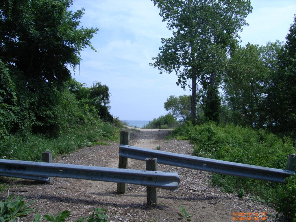 Path to beach