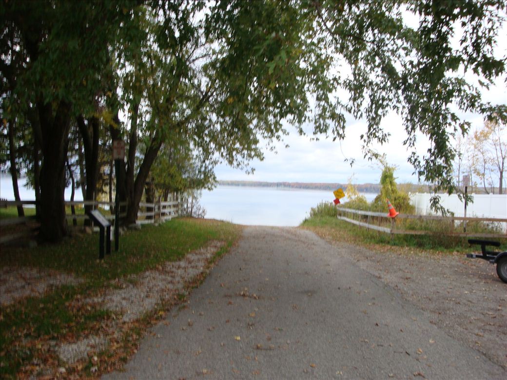 mullettburt_road_end_1.jpg
