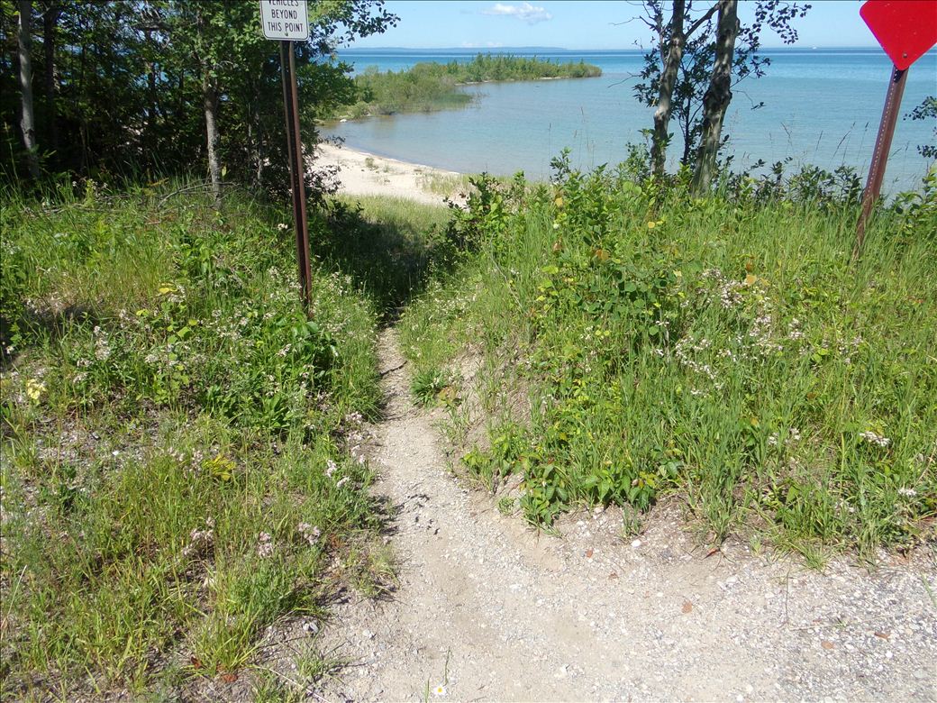 onomonee_beach_2.jpg