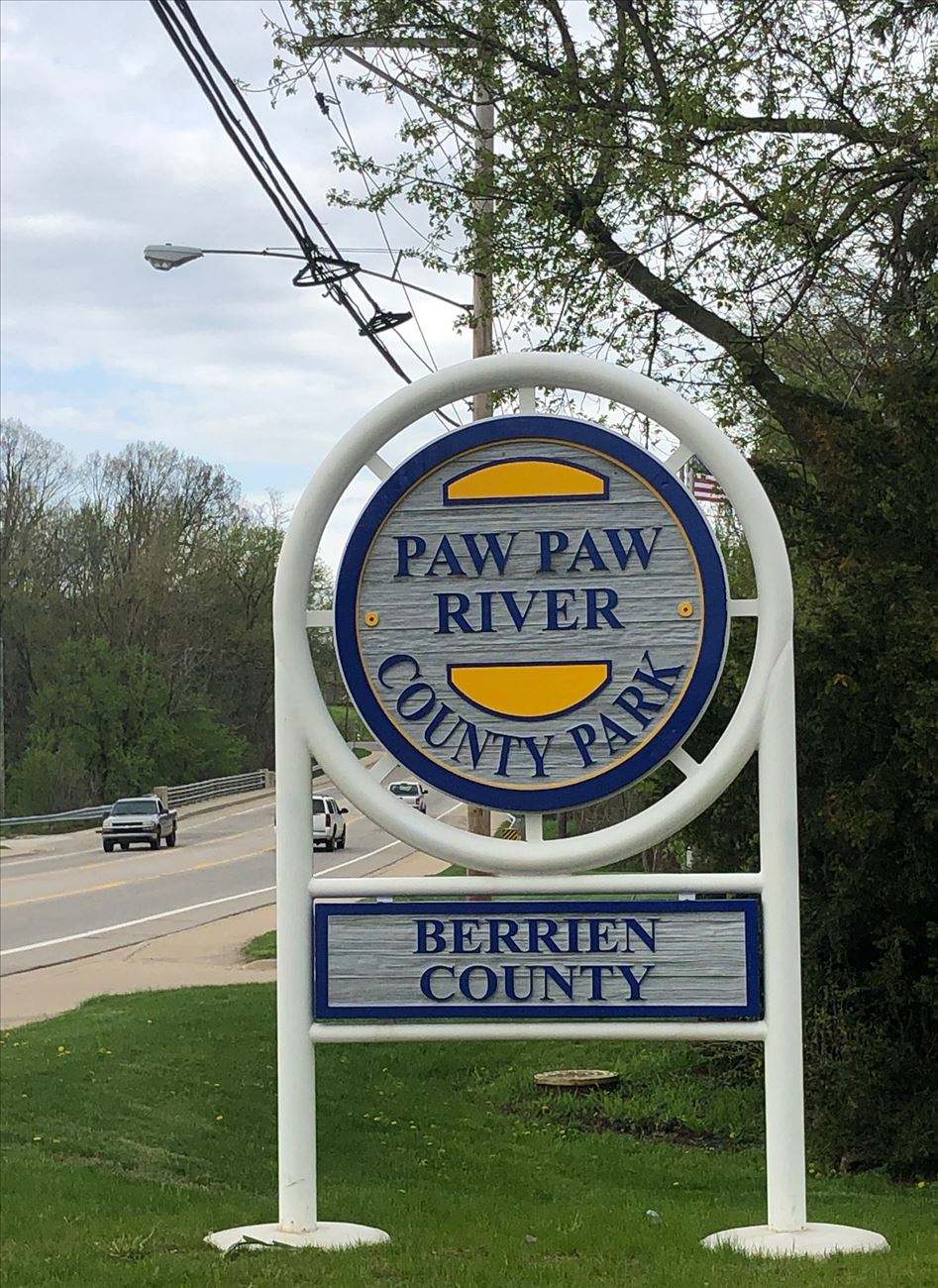 paw_paw_river_county_park_entrance.jpg
