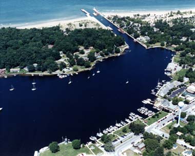 pentwater_municipal_marina.jpg