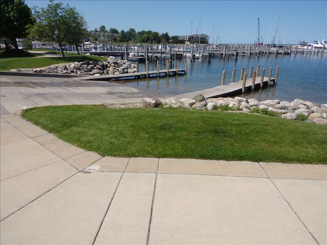 Petoskey Marina boat launch