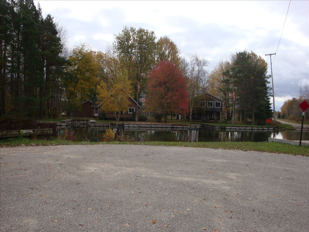snider_road_end_1.jpg