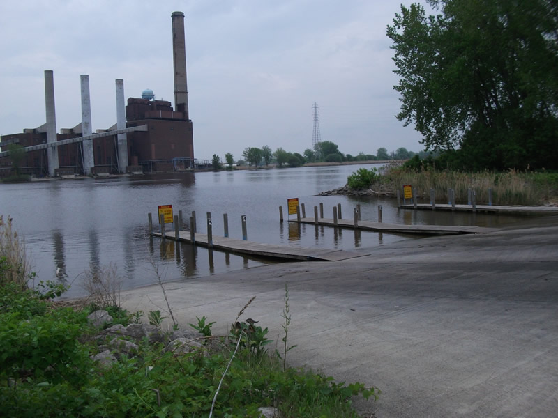 sr11_dnr_boat_launch_saginaw_river_mouth_sm.jpg