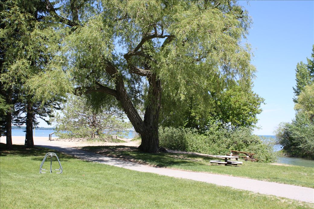 Veterans Memorial Park