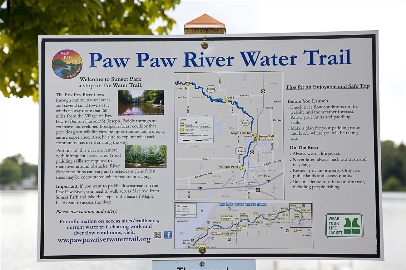 Trailhead Sign